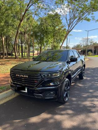 RAM RAMPAGE 2.0 HURRICANE 4 TURBO GASOLINA R/T 4X4 AUTOMÁTICO